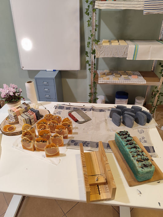 Saponi Naturali Fai da Te: Il Corso Base per Iniziare Subito